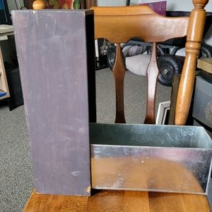 3 wooden boxes